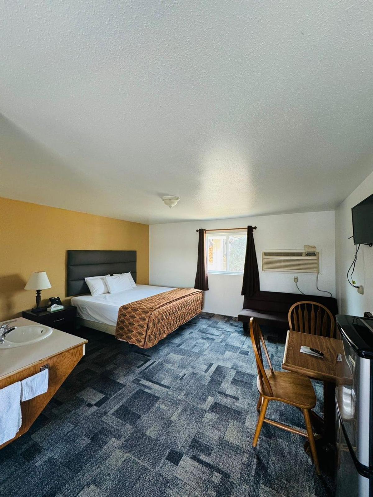 Americas Best Value Inn Salmon Exteriér fotografie